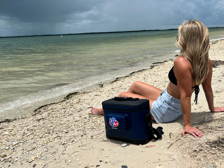 RC102 large single cooler for jet ski, kayaks, paddle boards or just for general use